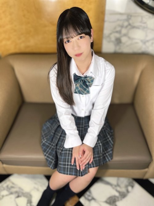 18歲籃球天才少女初次巨根爆菊狂噴高潮