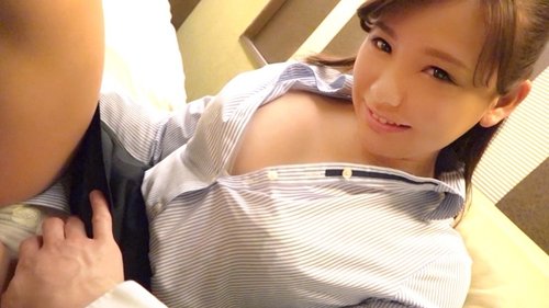 OL คาโฮะ นอกใจหลังเลิกงาน: ชุดสูทและถุงน่องในโรงแรมลับ