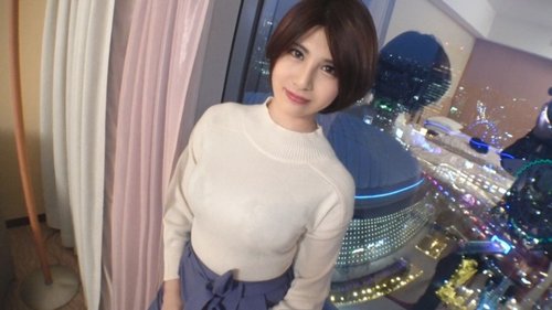 AV试拍：想体验阴道高潮的丰满女大学生下海