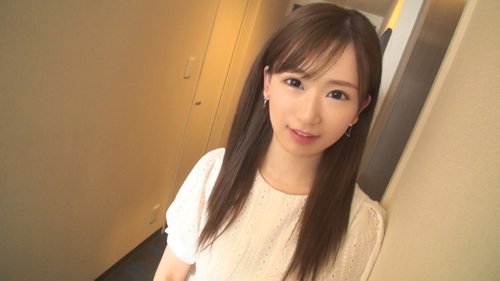 初次拍摄：清纯敏感少女初尝性爱，小乳房淫荡抽搐高潮
